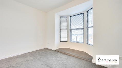 Bedroom 1 (rear)