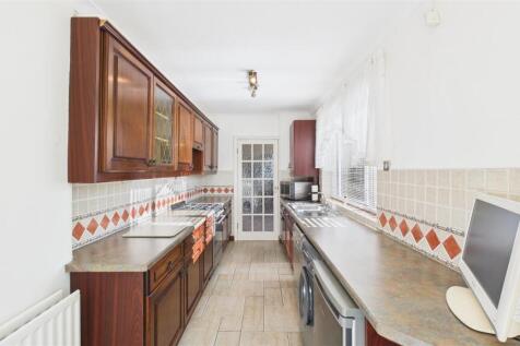 Breakfasting Kitchen