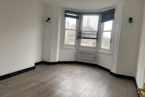 Room 7.JPEG