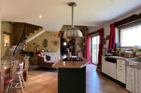Property Image 38