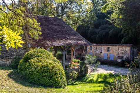 FS6A1003 Maison Roger Hammond  1 route de Fleurac 