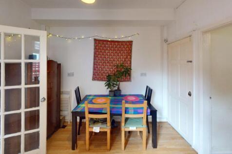 124-Noel-Dining-Room