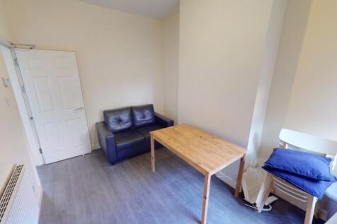 28-Russell-Street-08042023_163540