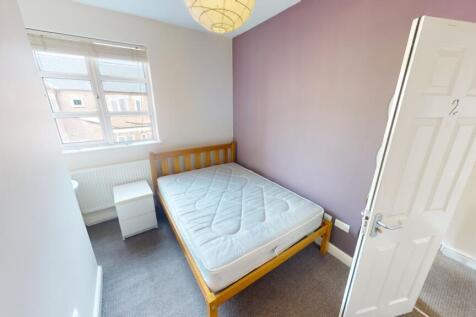 28-Russell-Street-08042023_163749