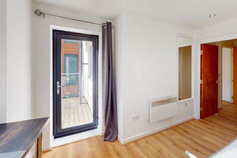 23-Cymbeline-Bedroom(1)