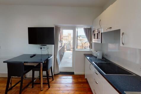 209-UPS-Kitchen
