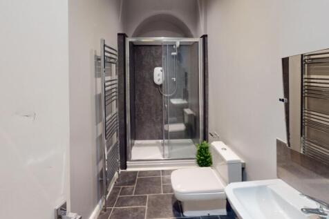 2-Alpha-Terrace-Bathroom 2