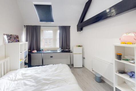 1-Barker-Gate-Flat-5-Bedroom 1