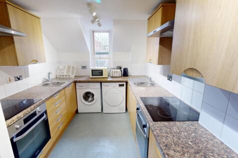 Flat-5-Barker-Gate-02182025_180101