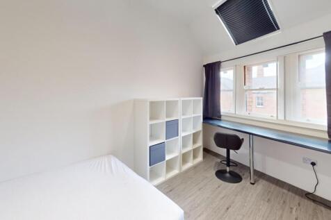 Flat-5-Barker-Gate-Bedroom 2