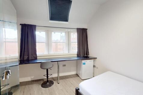 Flat-5-Barker-Gate-02182025_175429