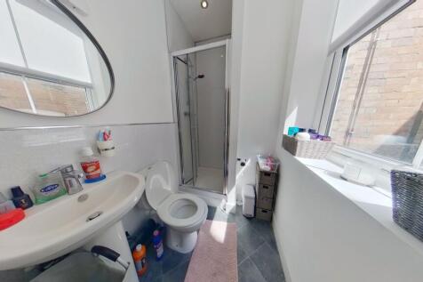 Flat-2-Ormiston-House-07112022_124542