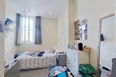 Flat-2-Ormiston-House-07112022_125144