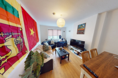 thumbnail_Living Room
