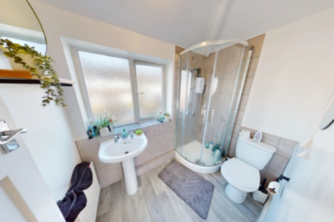 thumbnail_Bathroom