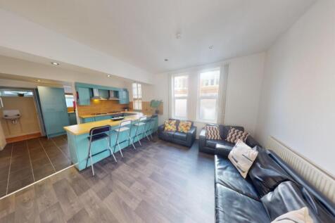102-Foxhall-Rd-Living-Room 1