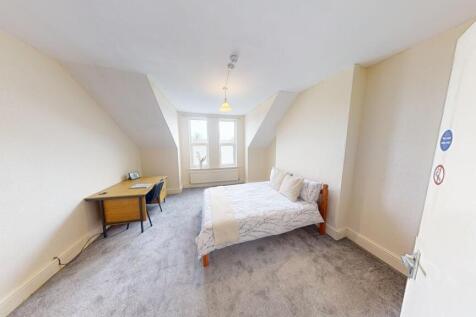 102-Foxhall-Rd-Bedroom 2
