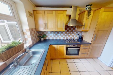 Flat-B-16A-Colville-St-09042024_145739
