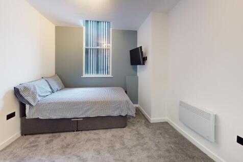 Lower-Pavement-Flat-9-Bedroom(3)