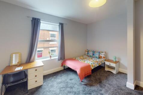 11-Grimsby-Terrace-Bedroom 5