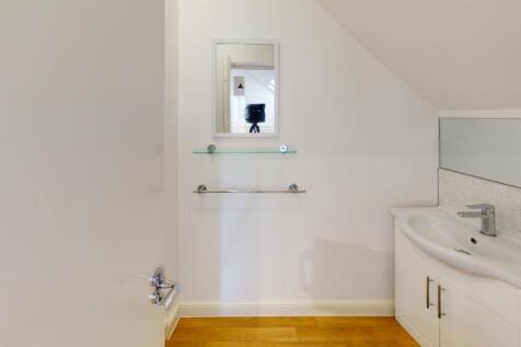 954-Glasshouse-Street-Bathroom