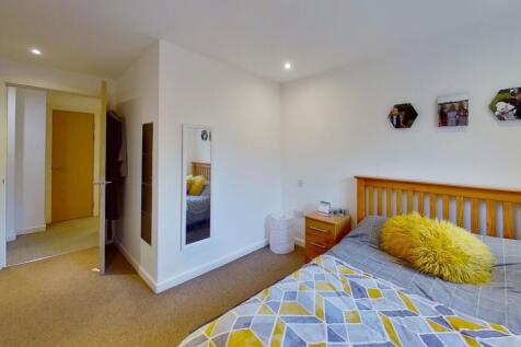Bedroom (11)