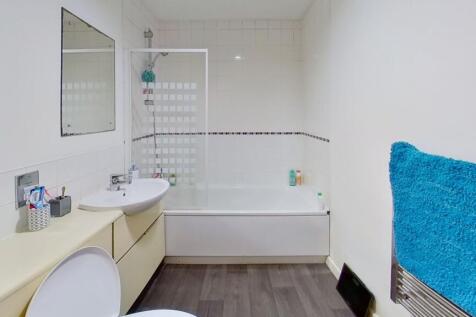 Bathroom (6)