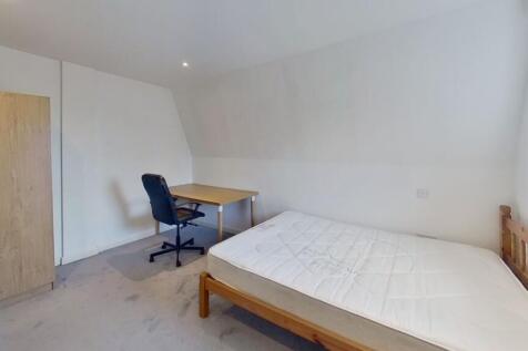 Bedroom (2)