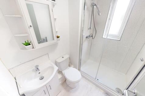 4 port Bathroom