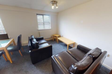 11-Royal-Victoria-Court-05122022_102952