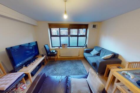 Flat-11-The-Yard-12152022_124624