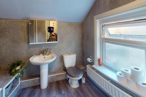 4-Annesley-Grove-Bathroom
