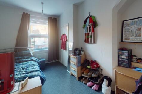 4-Annesley-Grove-Bedroom 5