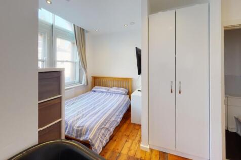 103-UPS-Bedroom