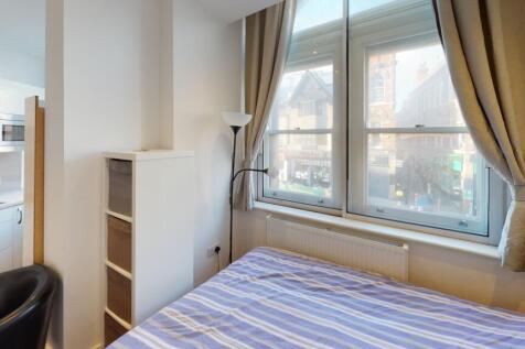 103-UPS-Bedroom(1)
