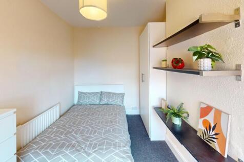 57-Leslie-Road-Bedroom 2
