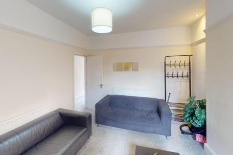 57-Leslie-Road-Living-Room 1