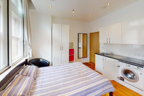 107-UPS-Bedroom(1)
