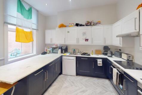 66-Addison-St-Kitchen