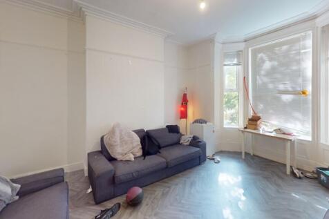 66-Addison-St-Living-Room