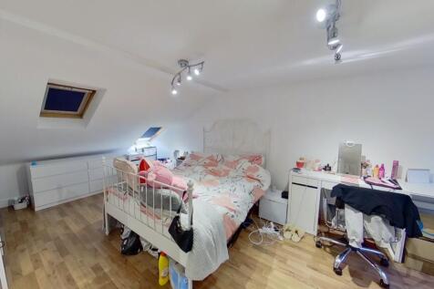 5-Grimsby-Terrace-10192022_102650