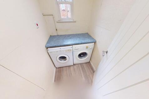 29-Burford-Road-07012024_151504