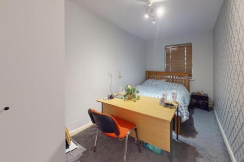 7-Russell-Street-Bedroom 3