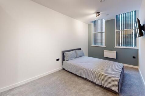 Lower-Pavement-Flat-5-Bedroom(4)