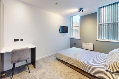 Lower-Pavement-Flat-5-Bedroom(7)