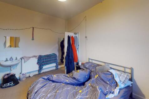 34-Addison-Street-Bedroom(7)