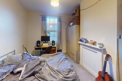 34-Addison-Street-Bedroom(8)