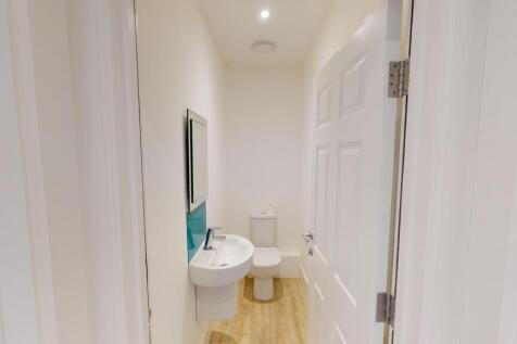 13-Saint-Peters-Gate-Flat-2-Bathroom-1