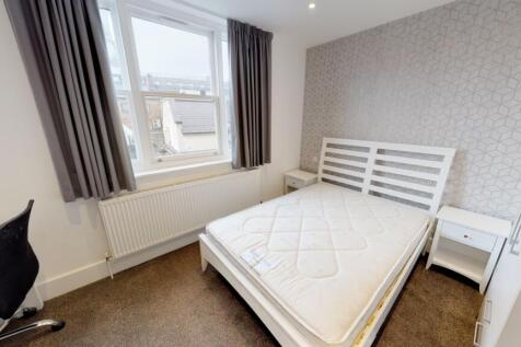 13-Saint-Peters-Gate-Flat-2-Bedroom-3-2