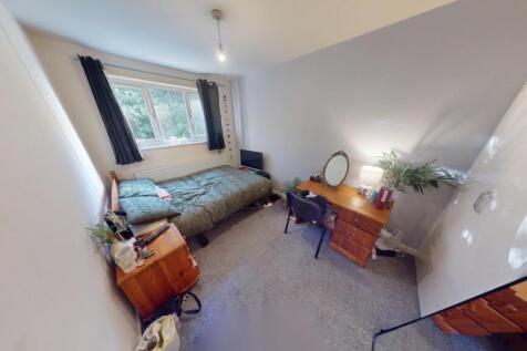 9-Weston-Avenue-02272025_103126